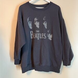 The Beatles Crewneck Pullover Sweatshirt Tailgate Brand Women’s Large Charcoal